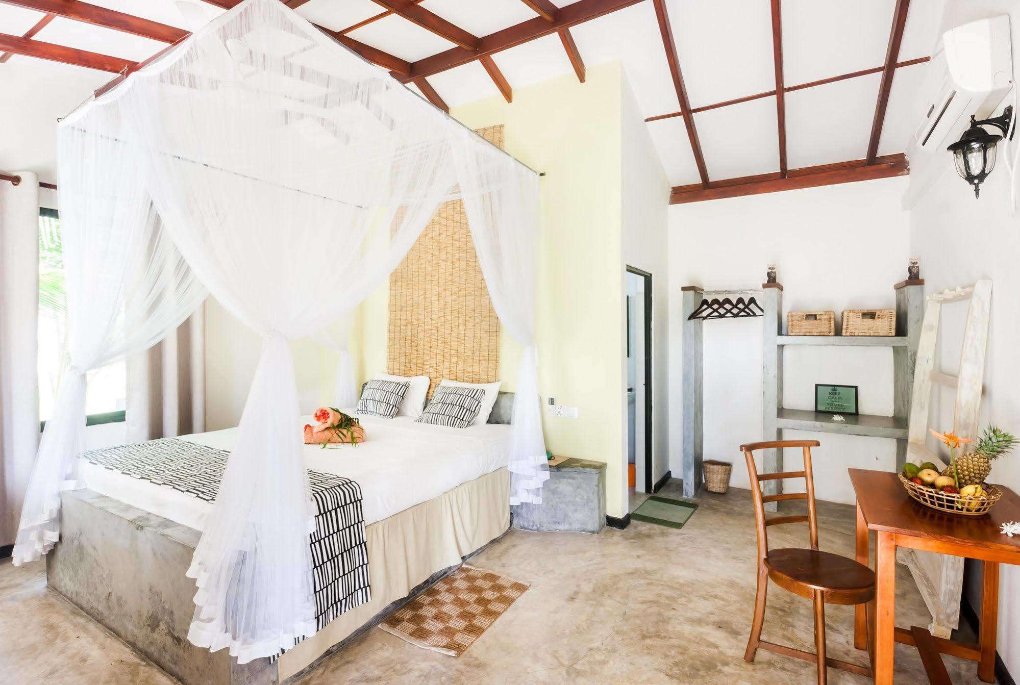 Nature Villa (Adults Only) Unawatuna Luaran gambar